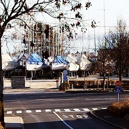 Vitorlas Vendeghaz Gasthuis 3*