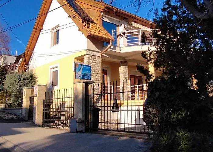 ゲストハウス Vitorlas Vendeghaz 3*