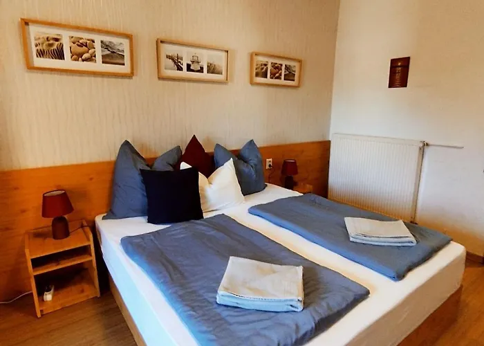 Vitorlas Vendeghaz ゲストハウス 3*