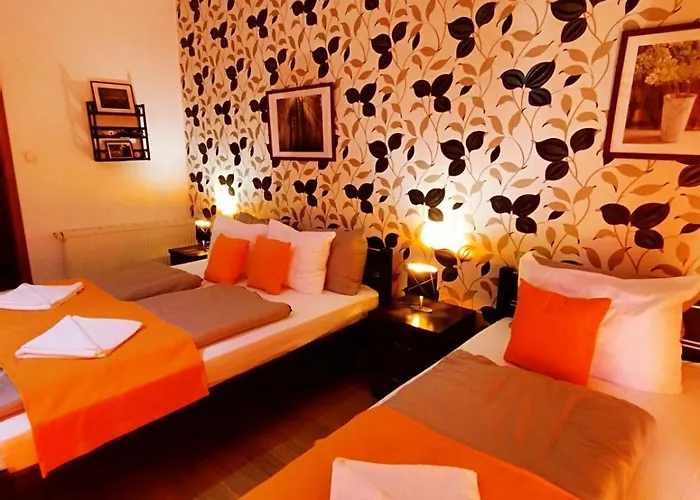 Vitorlas Vendeghaz ゲストハウス バラトンフレド