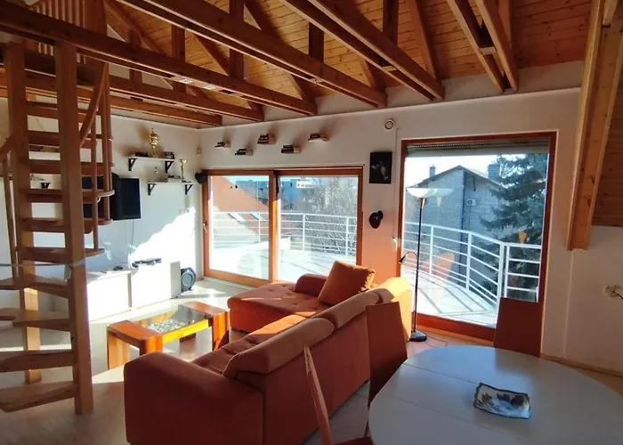 Vitorlas Vendeghaz バラトンフレド